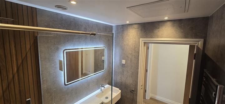 LED mirror and bathroom lighting